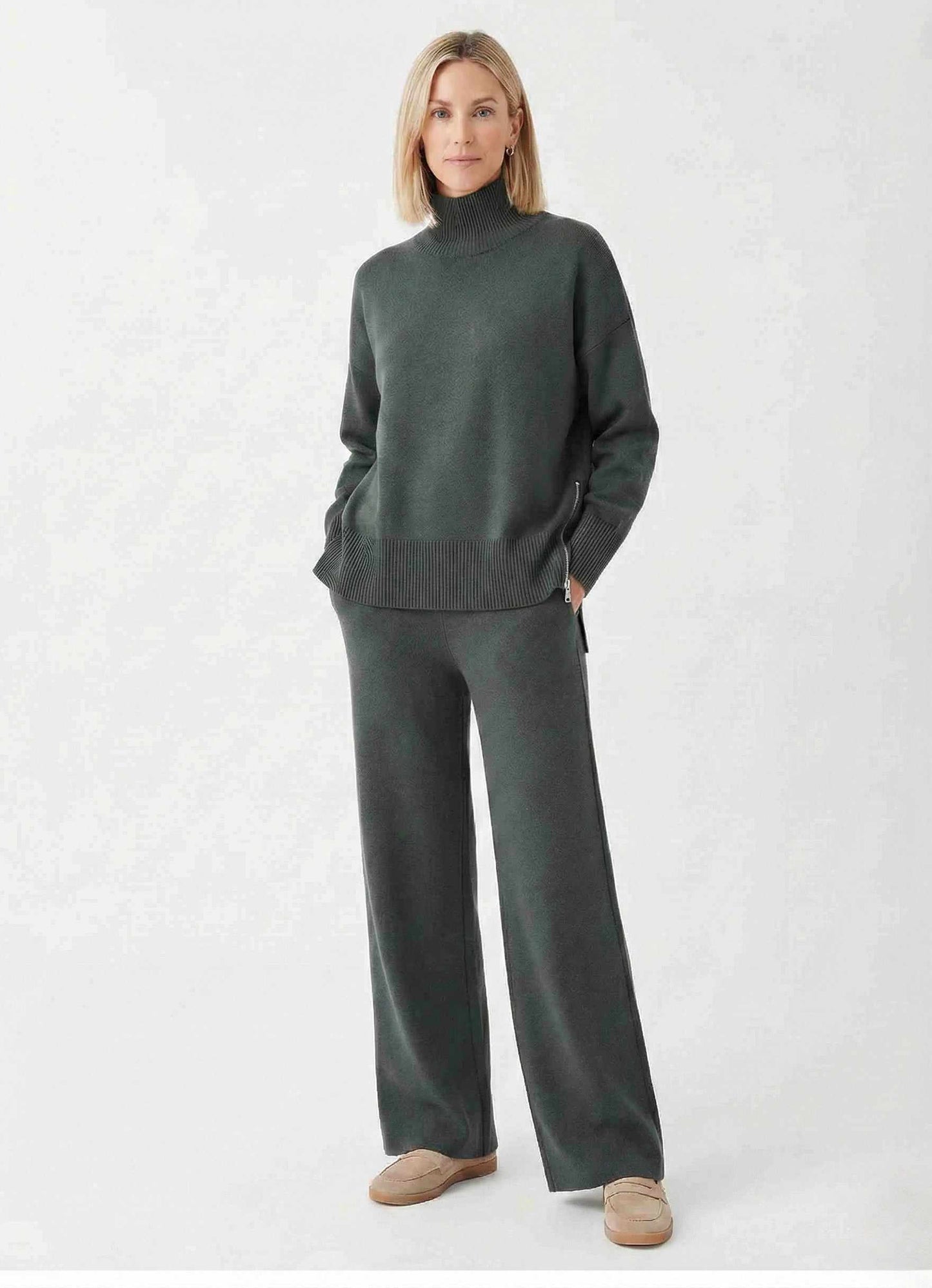 Women’s Stand-Collar Side-Zip Travel Top & Straight-Leg Trousers Set