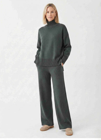 Women’s Stand-Collar Side-Zip Travel Top & Straight-Leg Trousers Set