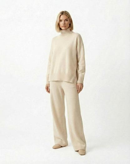 Women’s Stand-Collar Side-Zip Travel Top & Straight-Leg Trousers Set