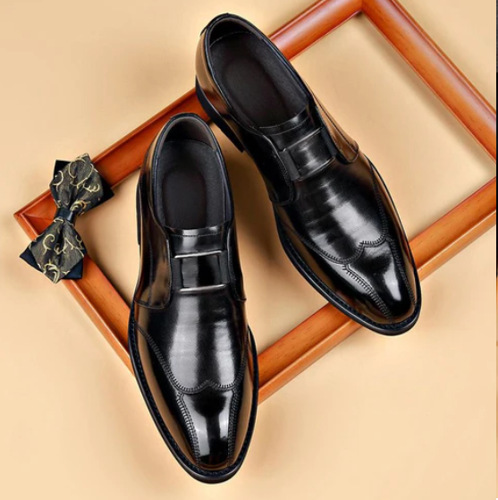 New men's leather sports shoes